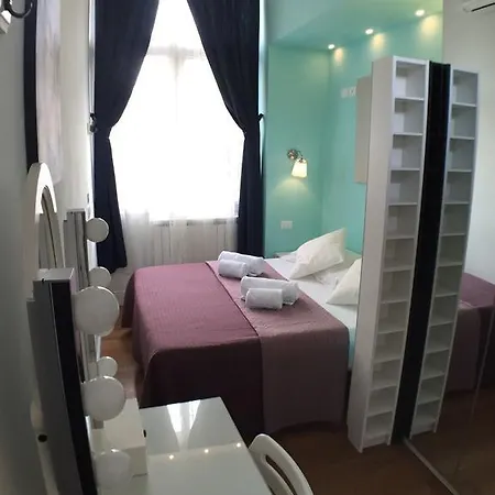 Apartman Art Garden Zanobi *