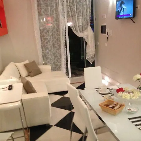 Apartman Art Garden Zanobi *
